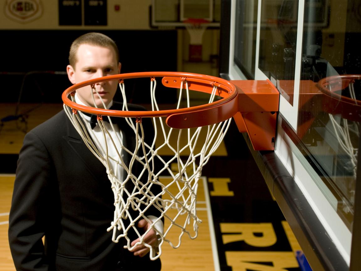 kaiyun开云体育-大比分逆转第四节关键战术深度剖析，大比分落败